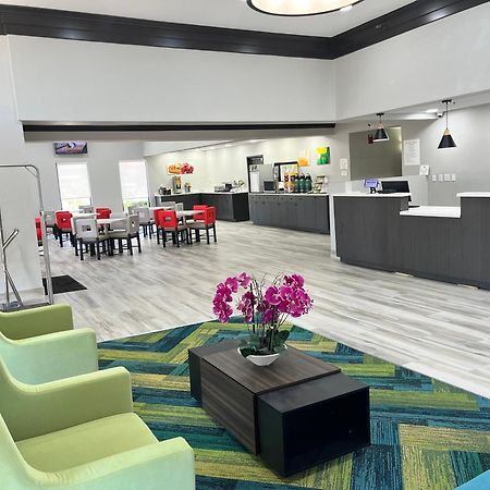 Quality Inn & Suites At Airport Blvd I-65 Мобіл Екстер'єр фото