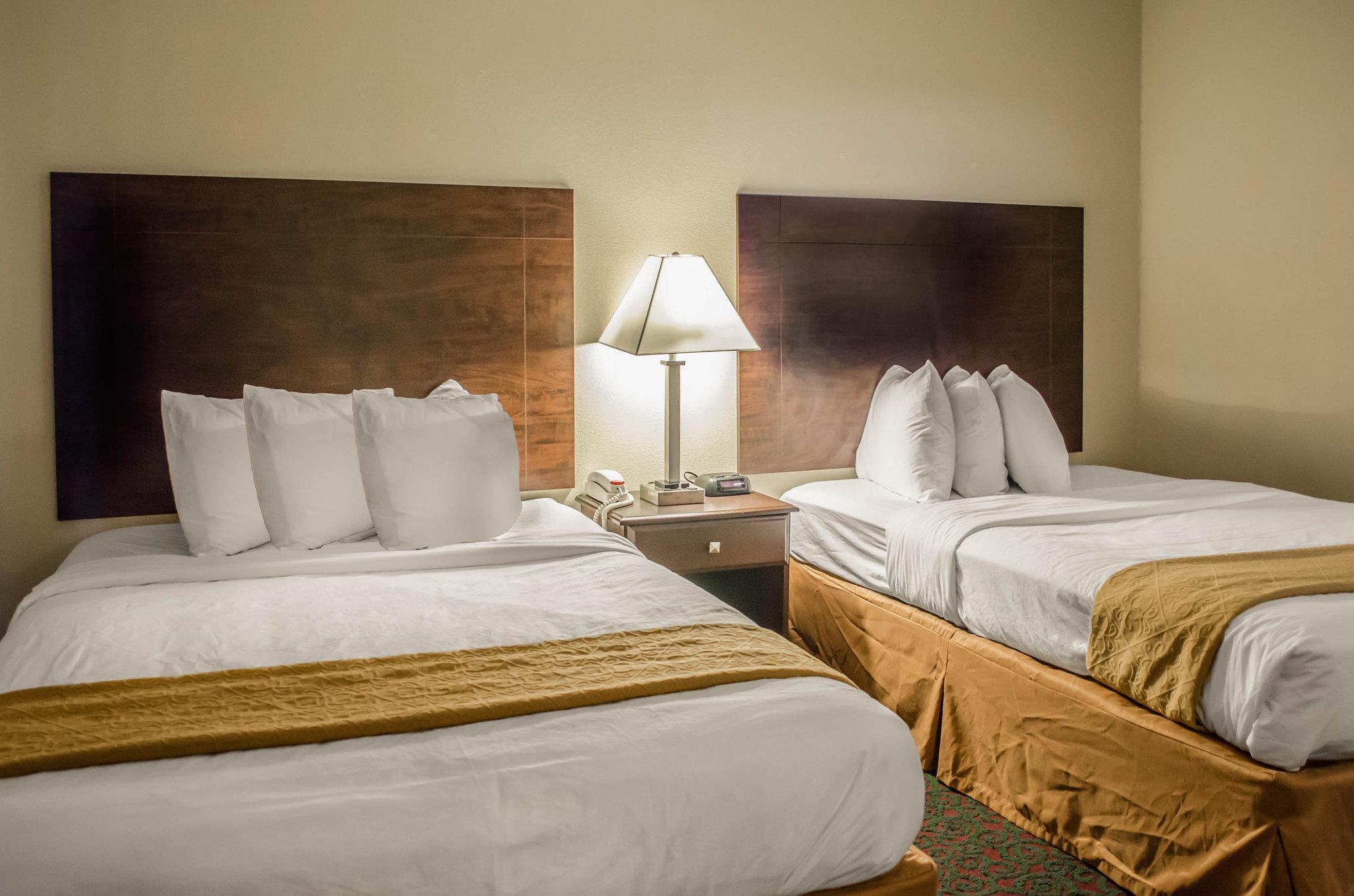Quality Inn & Suites At Airport Blvd I-65 Мобіл Екстер'єр фото