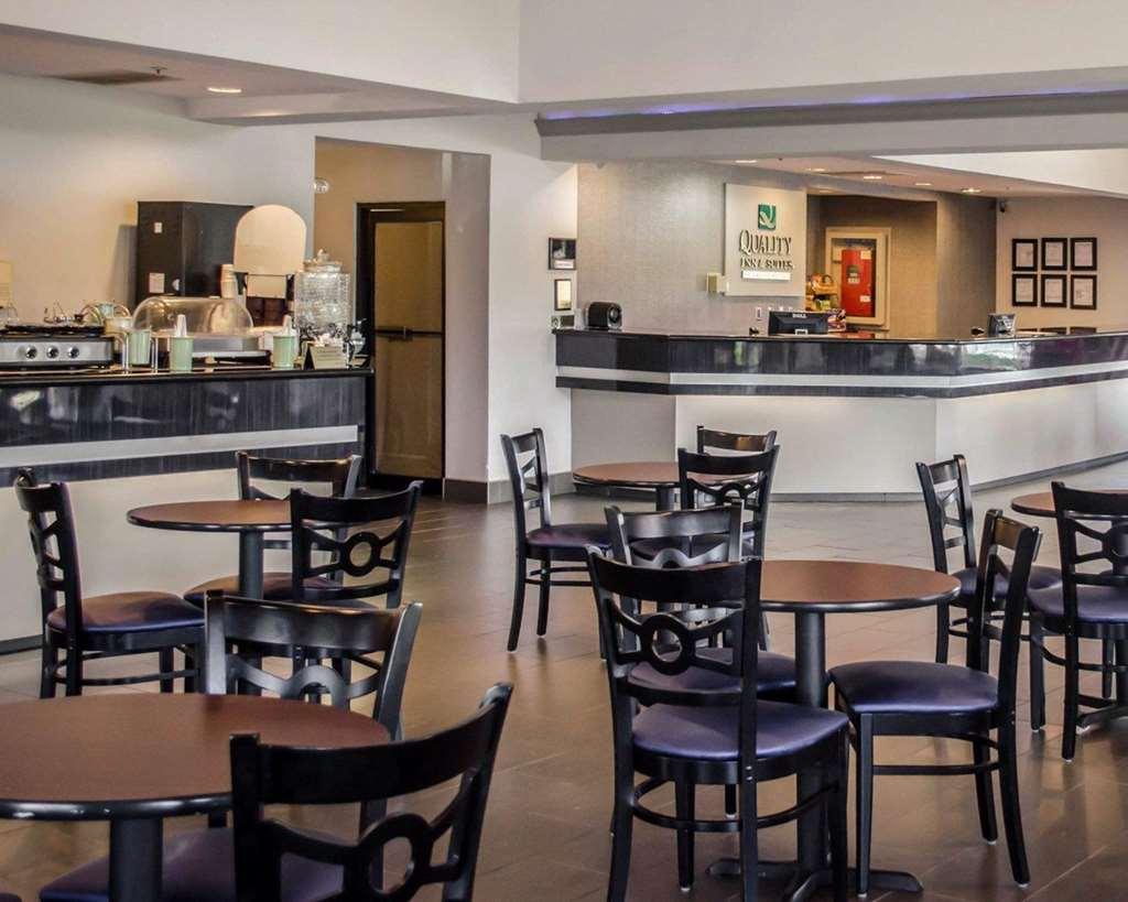 Quality Inn & Suites At Airport Blvd I-65 Мобіл Ресторан фото
